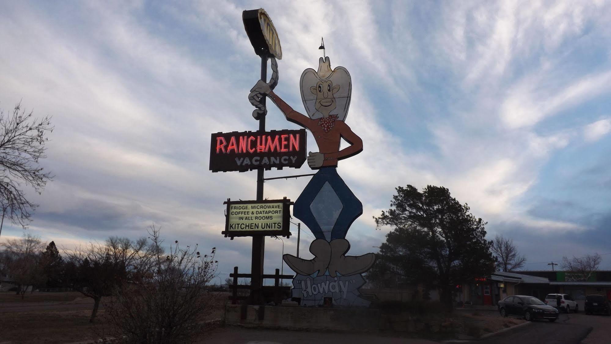 Ranchmen Motel เมดิซีนแฮท ภายนอก รูปภาพ
